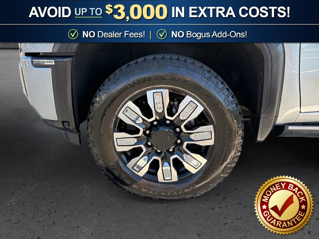 Used 2025 GMC Sierra 2500 Denali w/ Denali Reserve Package AWD/4WD image 13