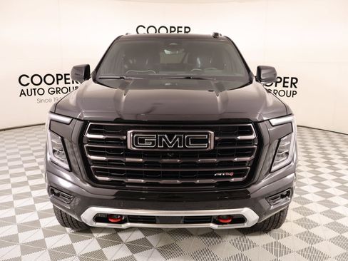 Used 2025 GMC Yukon AT4 Ultimate w/ LPO, Floor Liner Package AWD/4WD image 9