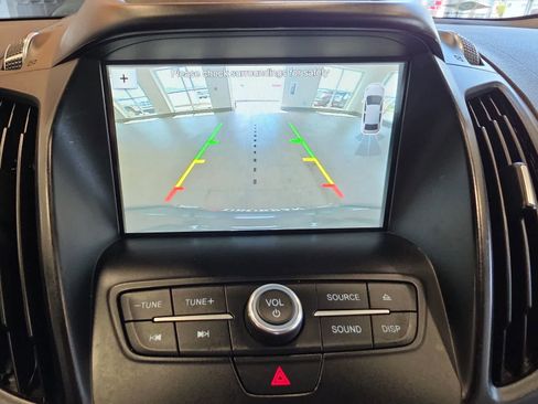 Used 2018 Ford Escape SEL AWD/4WD image 25