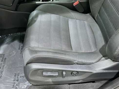 Used 2019 Honda CR-V EX image 19