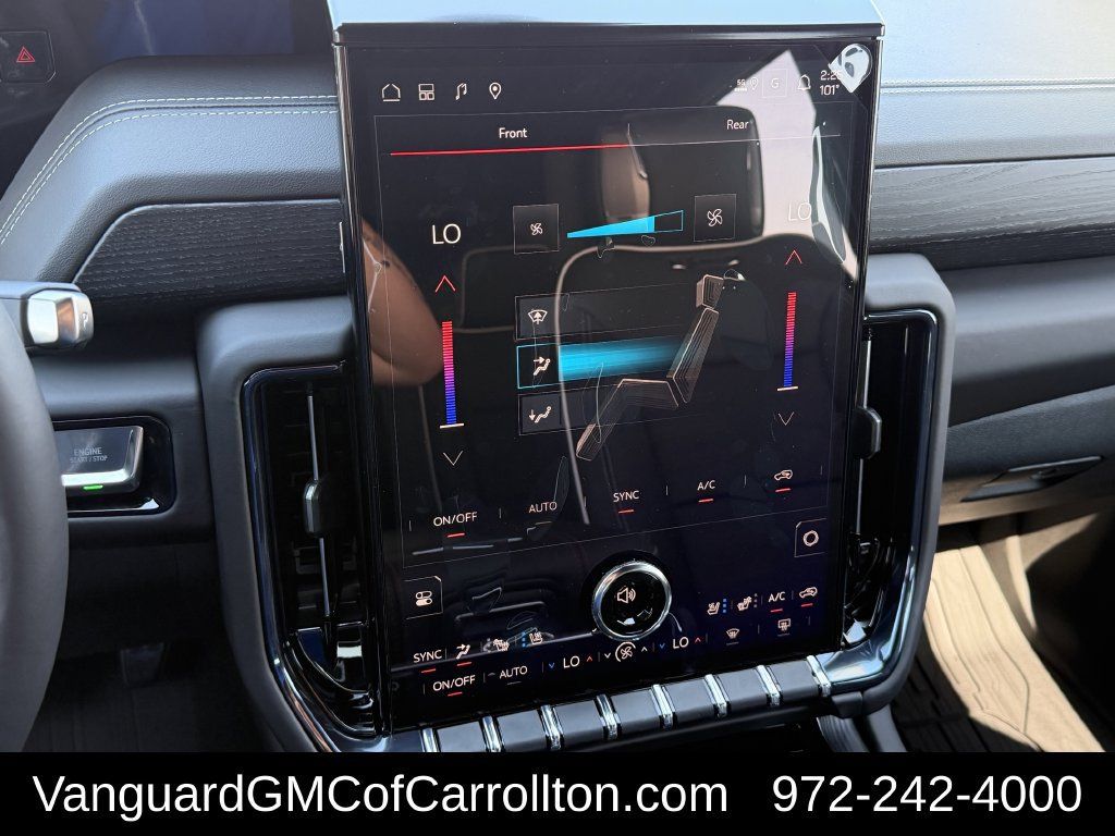 New 2027 GMC Yukon AT4 Ultimate w/ LPO, Floor Liner Package AWD/4WD image 16