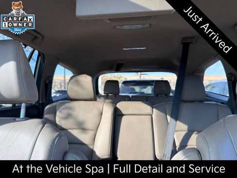 Used 2020 Honda Pilot Touring image 9