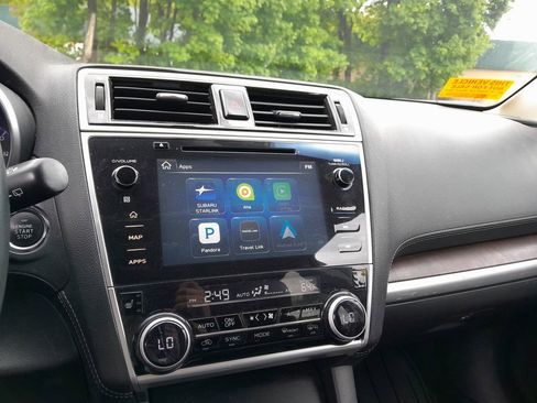 Used 2018 Subaru Outback 2.5i Limited AWD/4WD image 25