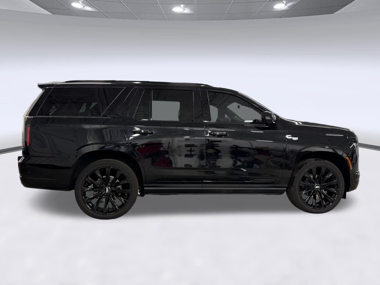 Certified 2025 Cadillac Escalade Sport Platinum w/ LPO, ONYX Package AWD/4WD image 8