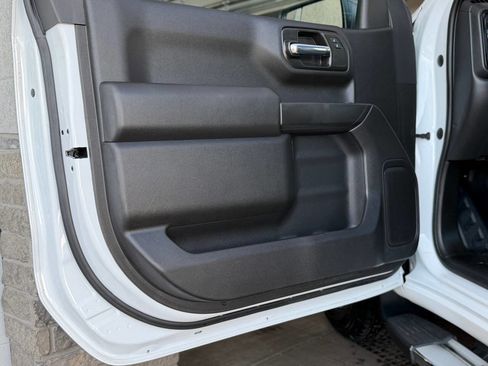 Used 2022 Chevrolet Silverado 1500 W/T w/ WT Value Package image 5