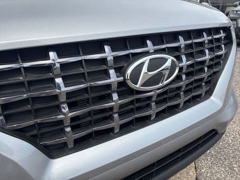 Certified 2024 Hyundai Venue SEL FWD image 6