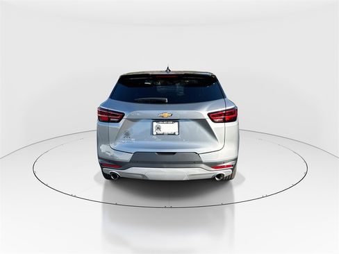 New 2026 Chevrolet Blazer LT image 7