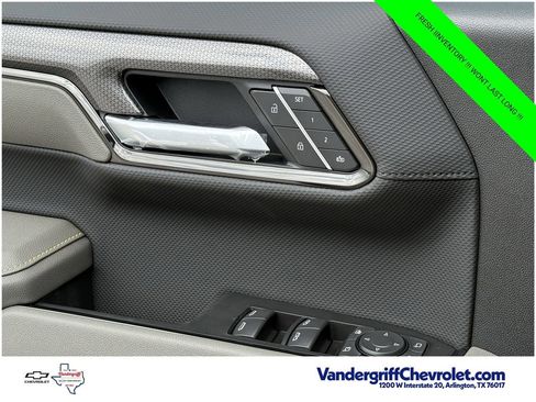New 2026 Chevrolet Silverado 1500 ZR2 AWD/4WD image 17