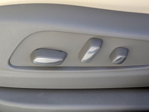 Certified 2024 Cadillac XT6 Premium Luxury w/ Technology Package image 19