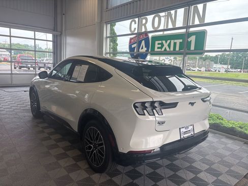 Used 2024 Ford Mustang Mach-E Premium image 4