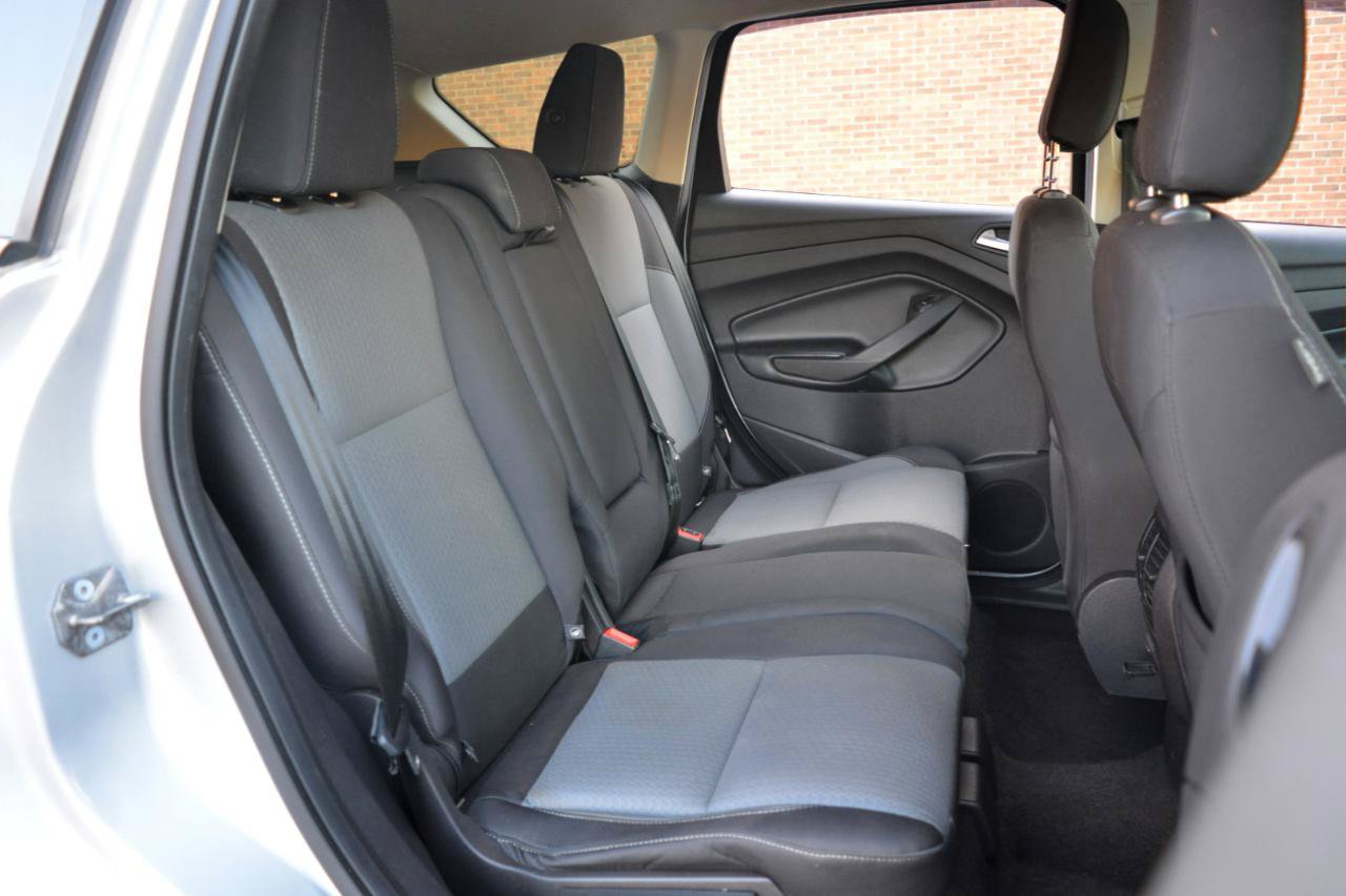 Used 2018 Ford Escape SE FWD image 15