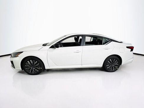 New 2026 Nissan Altima 2.5 SV FWD image 8