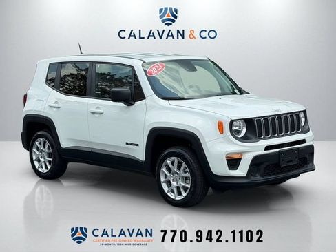 Used 2023 Jeep Renegade Latitude AWD/4WD image 1