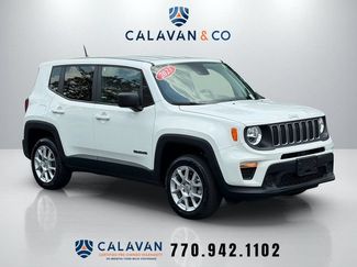 Used 2023 Jeep Renegade Latitude AWD/4WD video 1