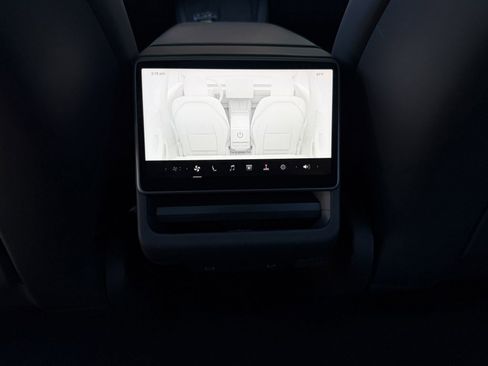 Used 2024 Tesla Model 3 RWD image 41