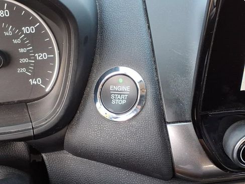 Used 2020 Ford EcoSport SE w/ SE Convenience Package FWD image 17