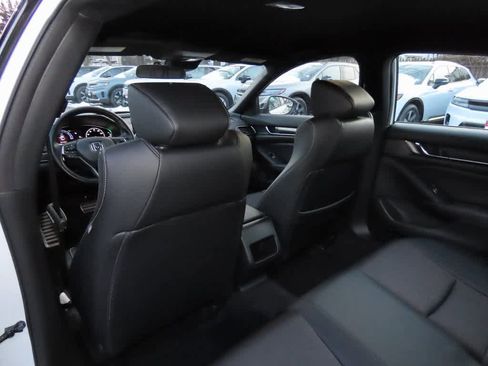 Certified 2022 Honda Accord Sport image 13