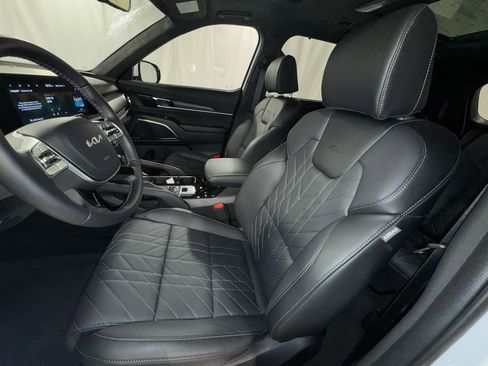 Certified 2025 Kia Telluride SX Prestige X-Pro image 13