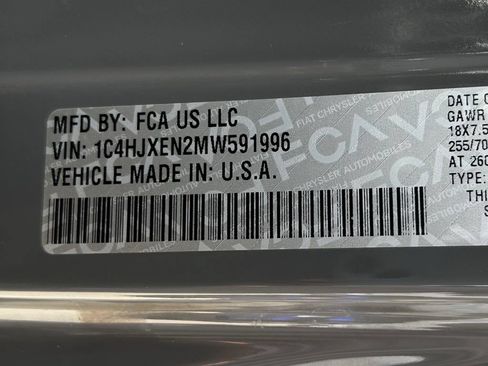 Used 2021 Jeep Wrangler Unlimited Sahara AWD/4WD image 34