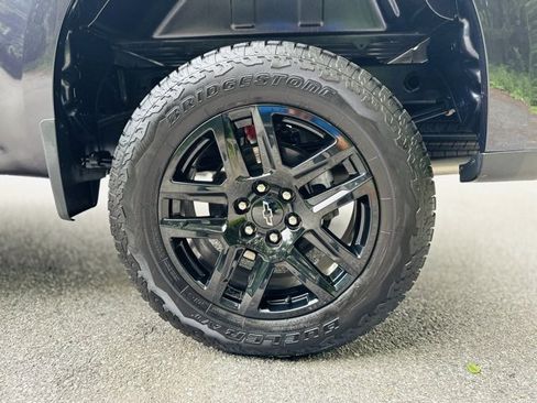 Used 2024 Chevrolet Silverado 1500 LT Trail Boss image 28