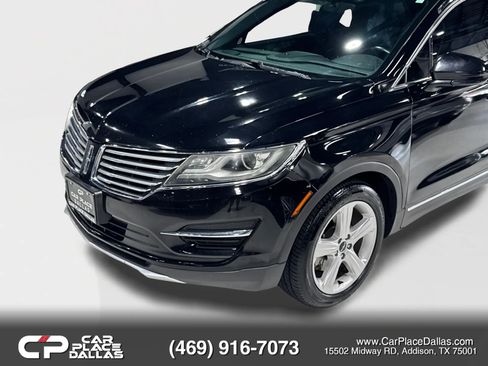 Used 2017 Lincoln MKC Premiere FWD image 3