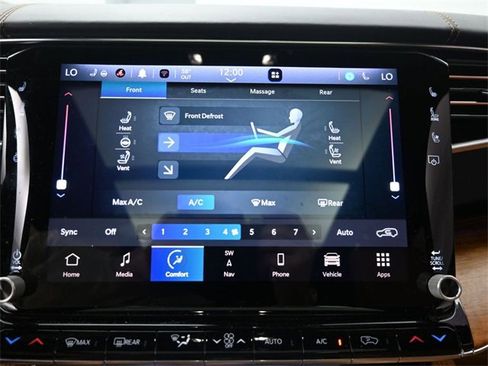 Used 2022 Jeep Grand Wagoneer Series III image 19