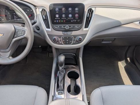 Used 2024 Chevrolet Malibu LT FWD image 7