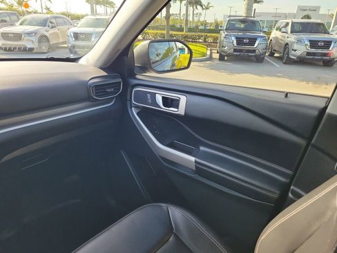 Used 2023 Ford Explorer XLT w/ Equipment Group 202A image 19