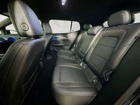 Used 2025 Chevrolet Equinox EV LT w/ Convenience Package image 14