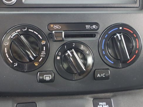 Used 2021 Nissan NV200 SV w/ Sliding Door Glass Package image 20