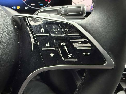 Used 2024 Mercedes-Benz GLE 350 4MATIC w/ Panoramic Roof image 21