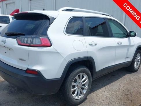 Used 2019 Jeep Cherokee Latitude w/ Popular Appearance Group AWD/4WD image 4