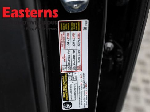 Used 2022 Nissan Pathfinder SL image 36