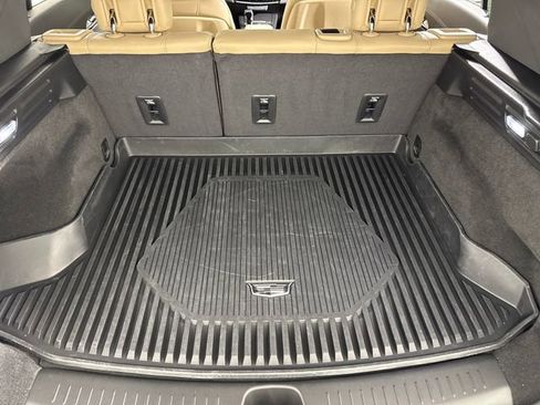 Used 2024 Cadillac XT4 Luxury FWD image 19