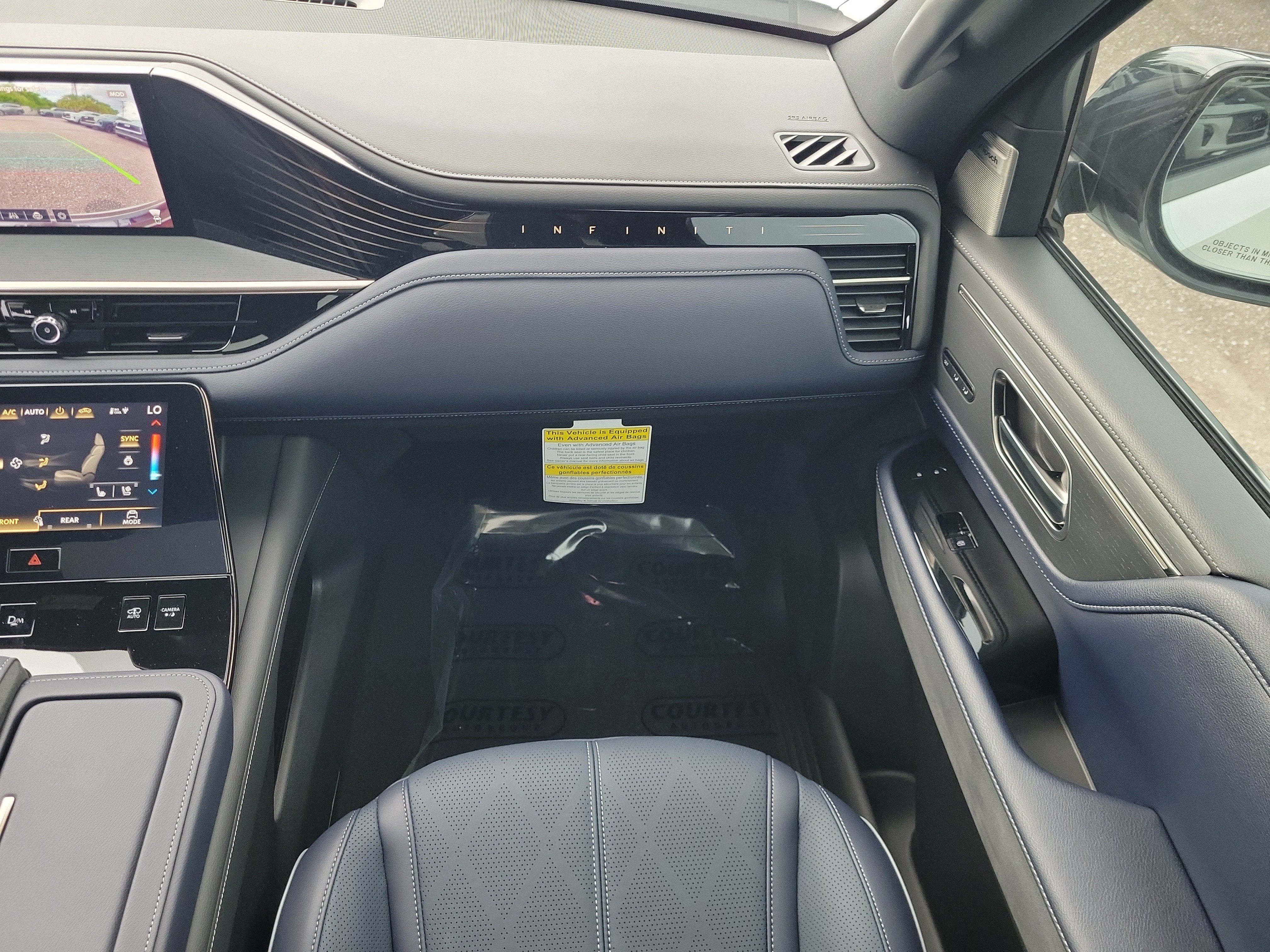 New 2026 INFINITI QX80 4WD image 8