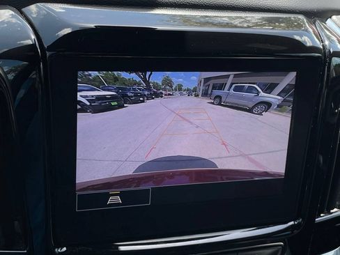 Certified 2023 Chevrolet Traverse LT AWD/4WD image 19