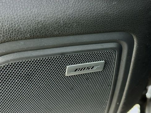 Used 2024 Porsche Macan image 4