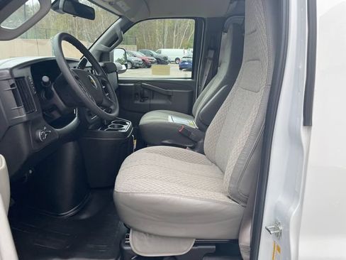 Used 2025 Chevrolet Express 2500 Extended w/ Communications Package RWD image 27
