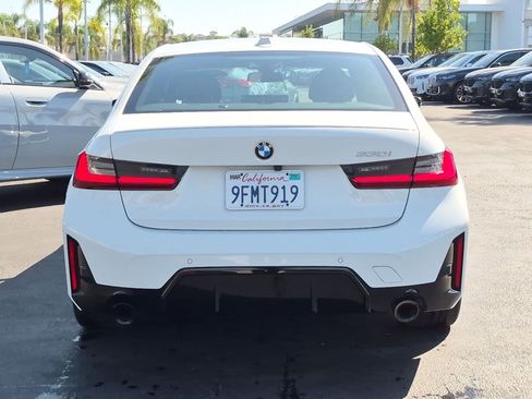 Used 2023 BMW 330i Sedan w/ M Sport Package RWD image 9
