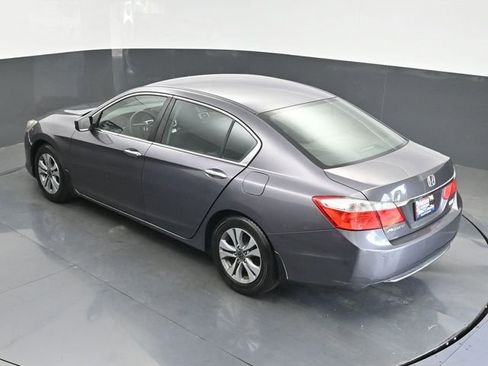 Used 2015 Honda Accord LX image 29