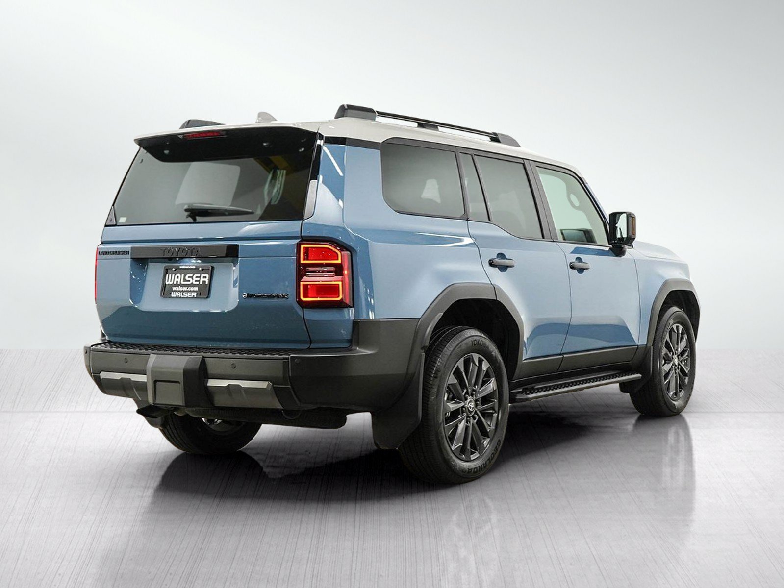 Used 2026 Toyota Land Cruiser w/ Premium Package AWD/4WD image 5