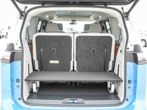 New 2025 Volkswagen ID. Buzz 1st Edition AWD/4WD image 12