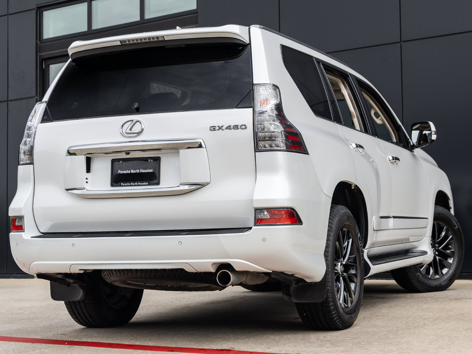 Used 2019 Lexus GX 460 Luxury AWD/4WD image 8