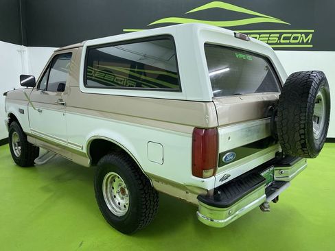 Used 1996 Ford Bronco XLT image 7