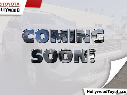 Certified 2020 Toyota RAV4 LE w/ Carpet Mat Package image 1