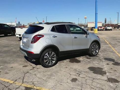 Used 2022 Buick Encore Preferred w/ Safety Package image 9