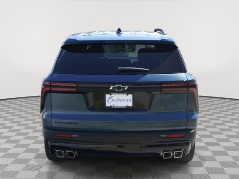 New 2026 Chevrolet Traverse LT w/ Midnight/Sport Edition FWD image 4