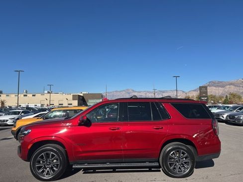 Used 2022 Chevrolet Tahoe Z71 w/ Luxury Package image 8