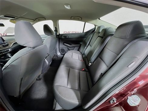 Used 2023 Nissan Altima 2.5 SV image 22