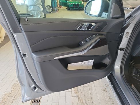 Used 2026 BMW X5 xDrive40i w/ Premium Package AWD/4WD image 15
